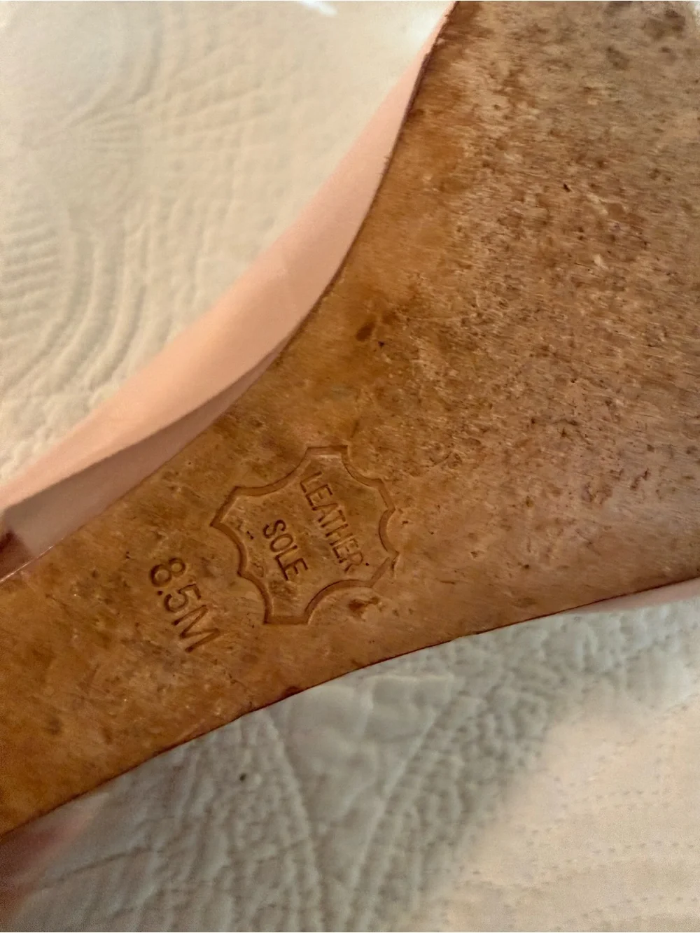 Tory Burch Blush Pink Leather Peep Toe Wedge Pumps Gold Logo 8.5M